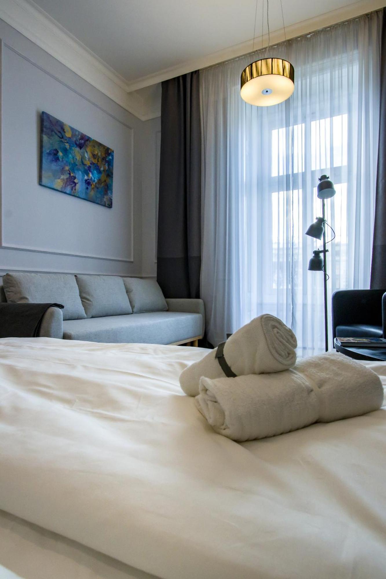 Wilson'S Oktogon Square Suite Apartment Budapesta Exterior foto