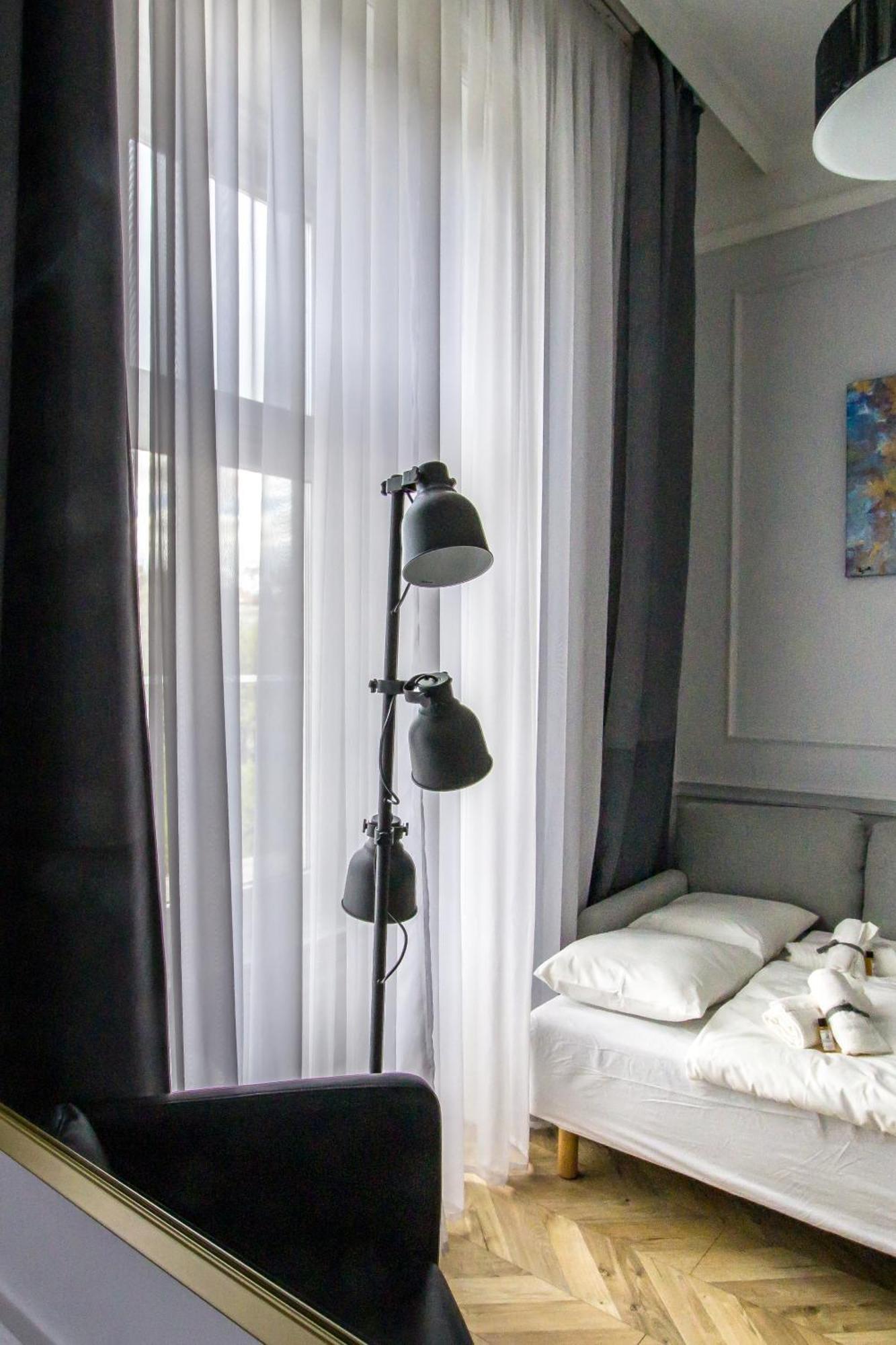 Wilson'S Oktogon Square Suite Apartment Budapesta Exterior foto