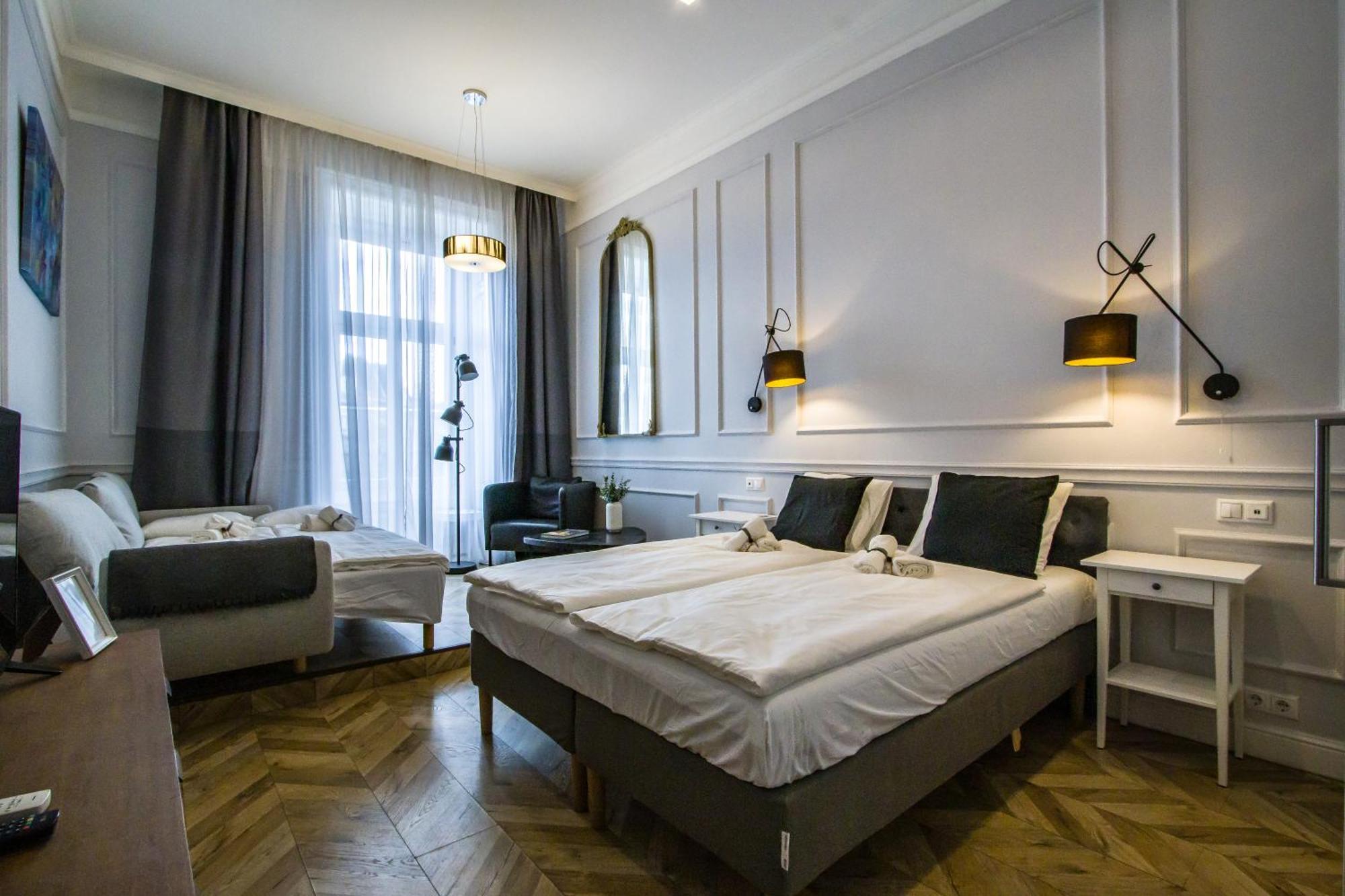 Wilson'S Oktogon Square Suite Apartment Budapesta Exterior foto